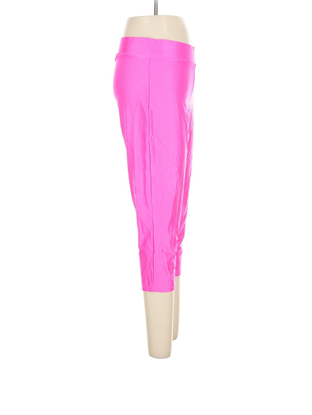 torrid Neon Pink Stretch Cropped Capris - Picture 4 of 5